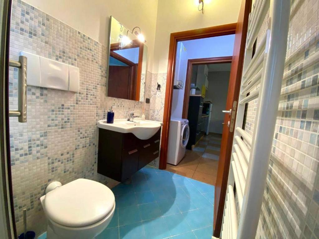 Conte Rosso House, Con Doppia Terrazza In Coorte Tranquilla A Due Passi Da Stazione E Metropolitana Lambrate Διαμέρισμα Μιλάνο Εξωτερικό φωτογραφία
